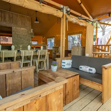 Fisherman's Glamping Village 4*