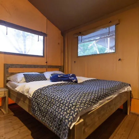 Luxury tent Fisherman's Glamping Village 4*