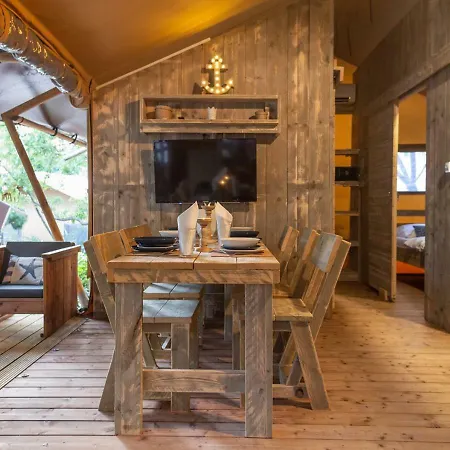 Luxury tent Fisherman's Glamping Village 4*