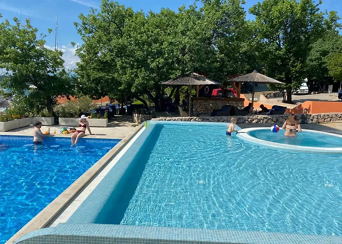 Fisherman's Glamping Village Lüks kamp alanı Klimno