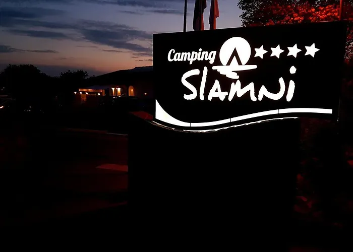 Lüks kamp alanı Fisherman's Glamping Village 4*