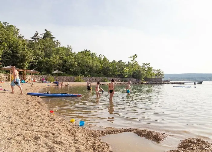 Lüks kamp alanı Fisherman's Glamping Village 4*