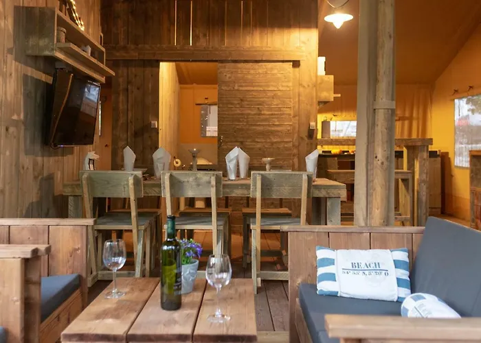 Fisherman's Glamping Village Lüks kamp alanı Klimno
