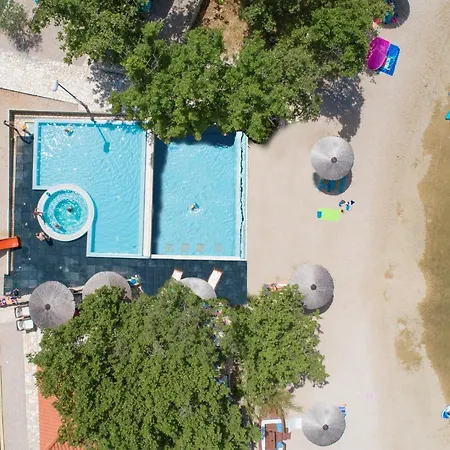 Tente de luxe Fisherman's Glamping Village 4*