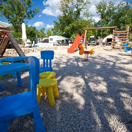 Fisherman's Glamping Village 4* Klimno
