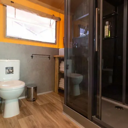 Fisherman's Glamping Village 4* Klimno